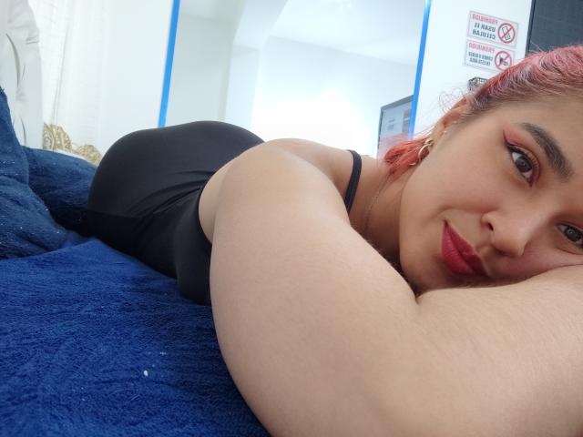 AvrilRoss - Live sexe cam - 15114674