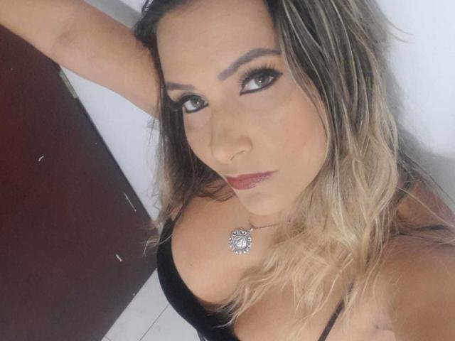 AliciaWild - Camera khiêu dâm &amp; quyến rũ trực tiếp - 15124370