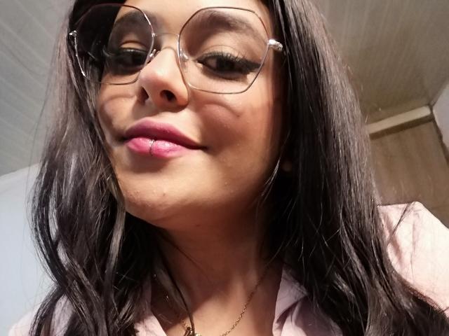 ElenaGommy - Live sex cam - 15125482