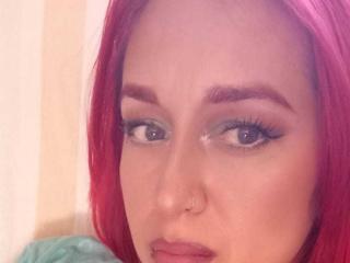 RedBunnyCherry - Sexe cam en vivo - 15144286