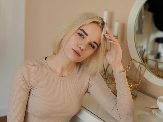 MikasaPrice - Sexe cam en vivo - 15151474