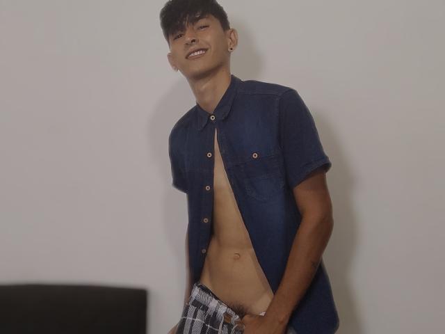 MrBigPenis69 - Camera khiêu dâm &amp; quyến rũ trực tiếp - 15169482