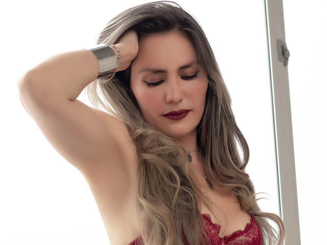 SzamaraGrey - ライブポルノ&amp;セックスカム - 15174386