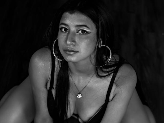 NaiaSanders - Live porn &amp; sex cam - 15177326