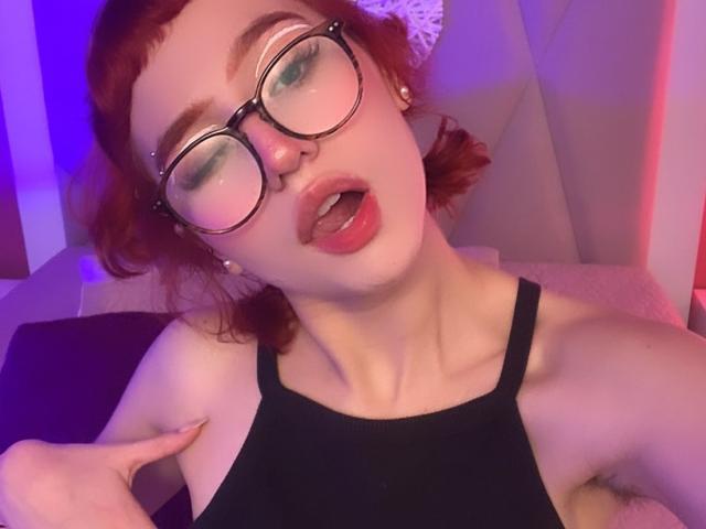 LiaAlbanni - Live porn &amp; sex cam - 15181610