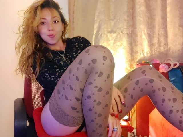 KhrystineBrulant - сексуальная веб-камера в реальном времени - 15183094