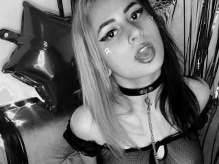 Adrianna69 - Sexe cam en vivo - 15183746