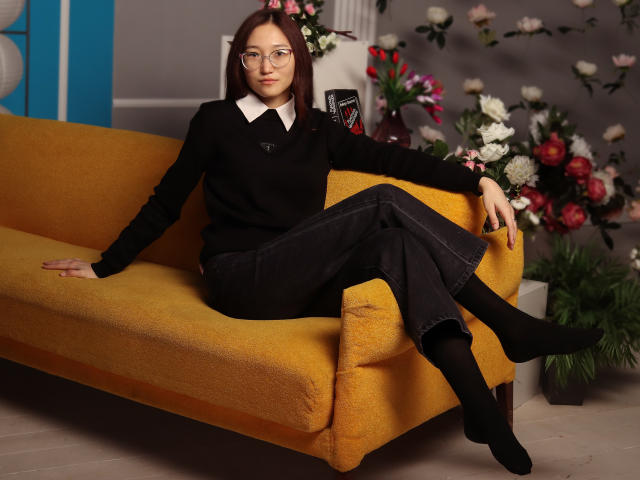 ViolettaDavies - Live Sex Cam - 15190966