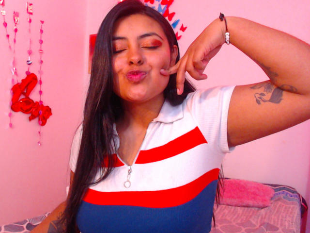 AngelaRoggers - Live Sex Cam - 15203318