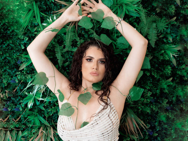 ThaliaCross - Live sexe cam - 15210806