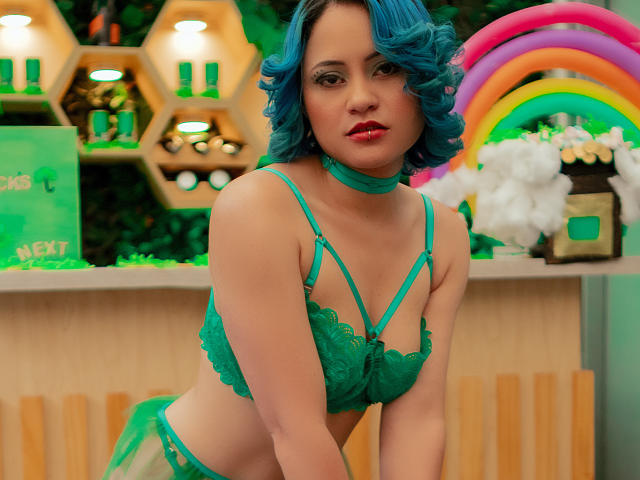 CassieJones - Live porn &amp; sex cam - 15216366