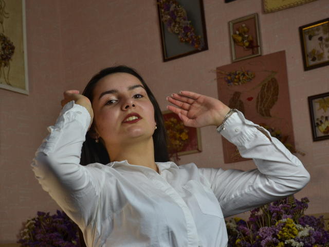 JasmineAsha - Élő pornó és szexkamera - 15217074