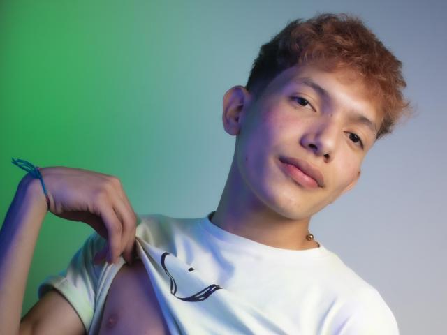 BodyHotX - Camera khiêu dâm &amp; quyến rũ trực tiếp - 15220562