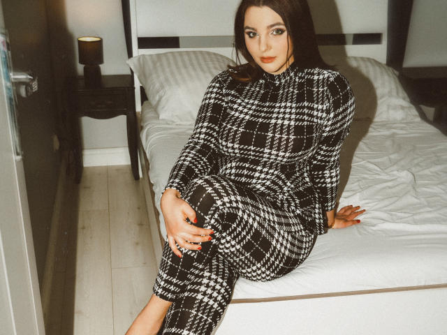 OrianaGold - Live porn &amp; sex cam - 15248510