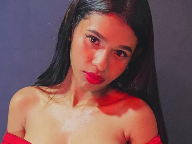 MadisonHot - Camera khiêu dâm &amp; quyến rũ trực tiếp - 15250546