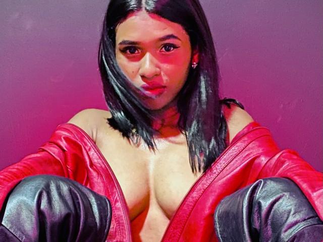 MadisonHot - Camera khiêu dâm &amp; quyến rũ trực tiếp - 15250566