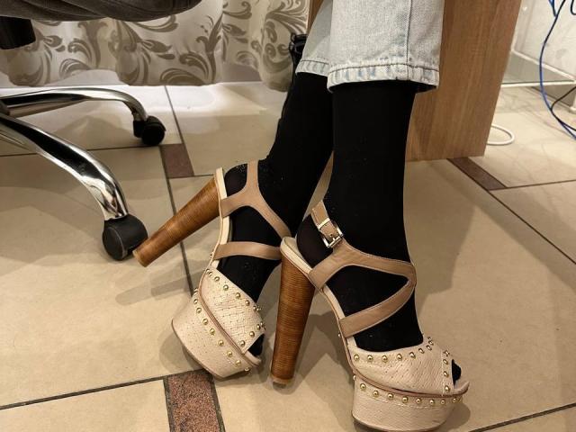 SelinaBissou - Sexe cam en vivo - 15260222