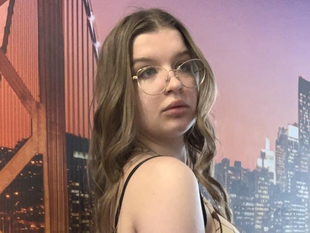 CuteCarmen - Live porn &amp; sex cam - 15260802