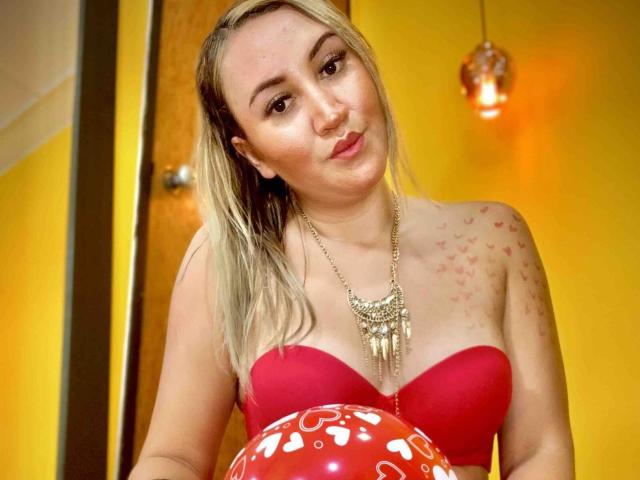 MelissaLarsson - Live sex cam - 15263410