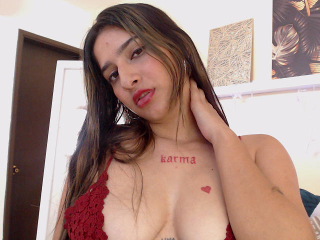 ErikaSweetX - Sexe cam en vivo - 15266074