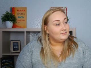 BlondiSerena - Live porn &amp; sex cam - 15272590