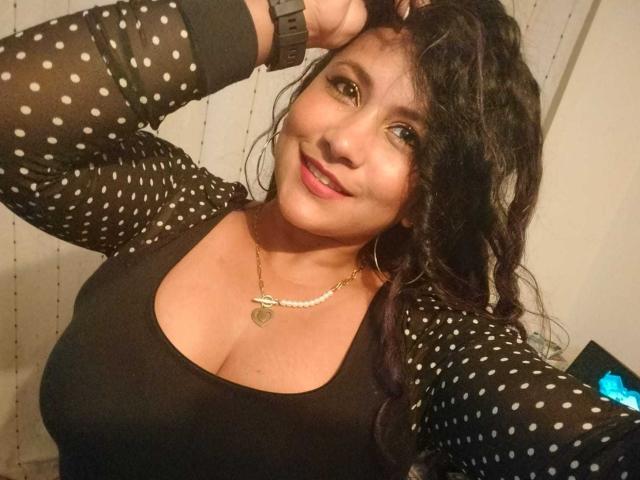 YiyaHot69 - Camera khiêu dâm &amp; quyến rũ trực tiếp - 15273622