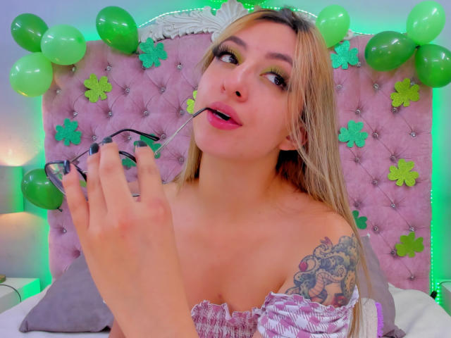 SabrinaMontana - сексуальная веб-камера в реальном времени - 15283578