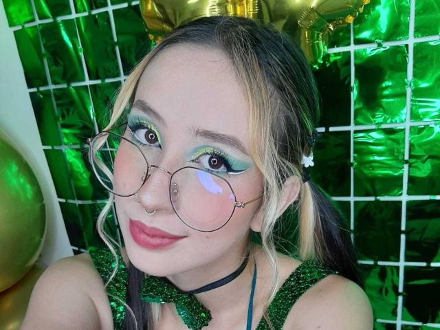 DaianaReynolds - Live porn &amp; sex cam - 15285546