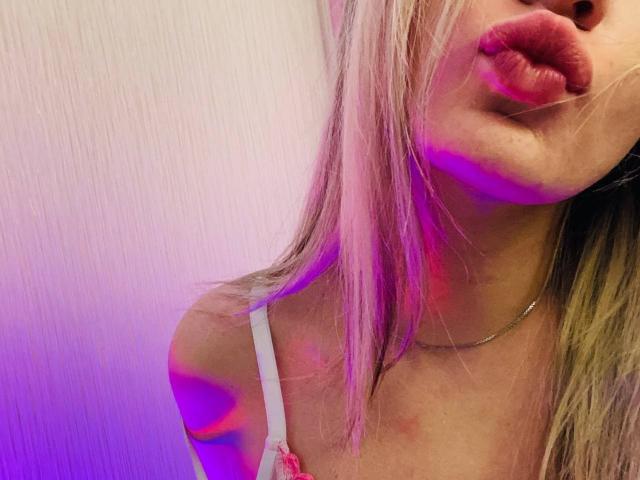 AlicePrings - Live porn &amp; sex cam - 15286330