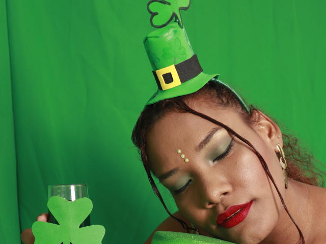 AnwenJenner - Live porn &amp; sex cam - 15292122