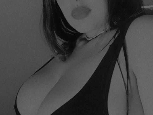ValeriaJhonsson - Live porn &amp; sex cam - 15313242