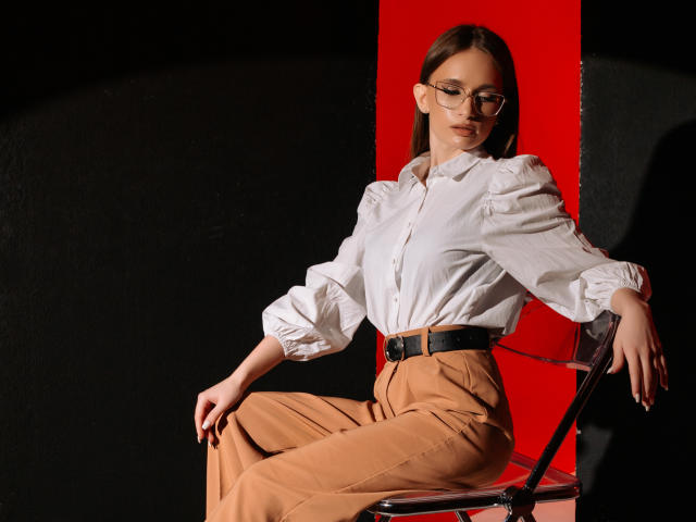 EmmaMilner - сексуальная веб-камера в реальном времени - 15313906