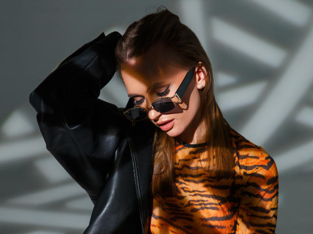 EmmaMilner - Live porn &amp; sex cam - 15313918