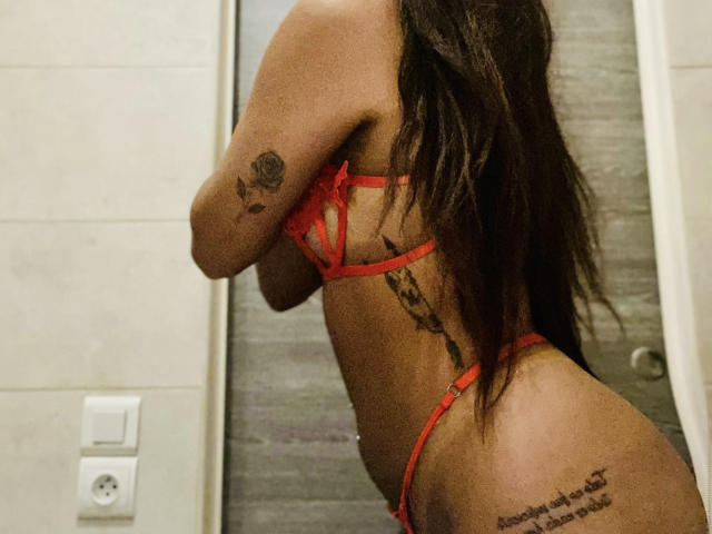 ArianaLolita - Sexe cam en vivo - 15317966