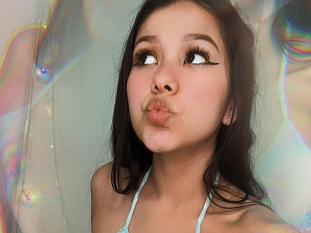 LilaLutz - Live sexe cam - 15318674