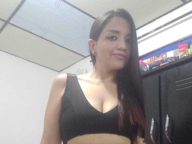 AngelinaRosse - Live sex cam - 15329170