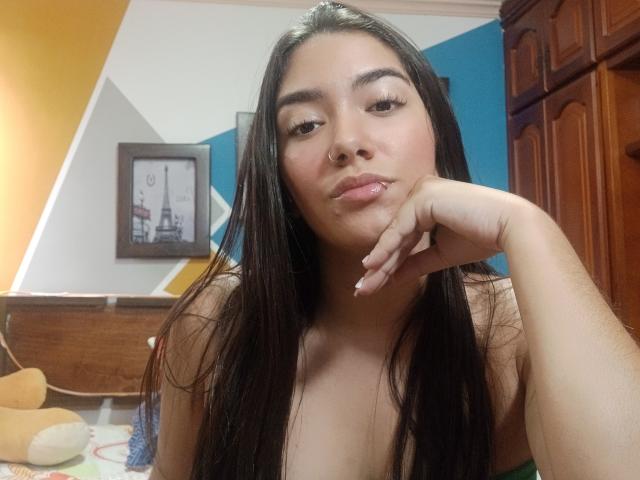 SharonKlart - Live sex cam - 15331334