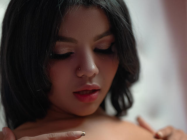 NicolleJacobs - сексуальная веб-камера в реальном времени - 15336270