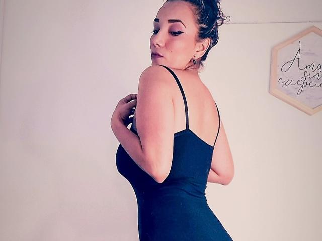 AmberDemons - Live porn &amp; sex cam - 15340958