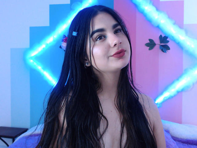 DaphneBekker - Live porn &amp; sex cam - 15356118