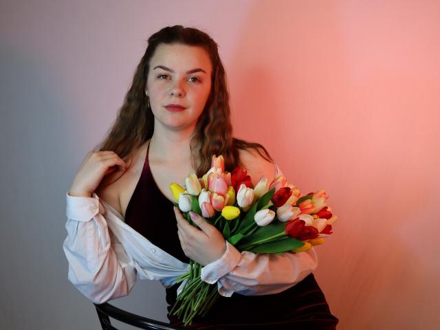 GloriaTerask - Live sex cam - 15359318