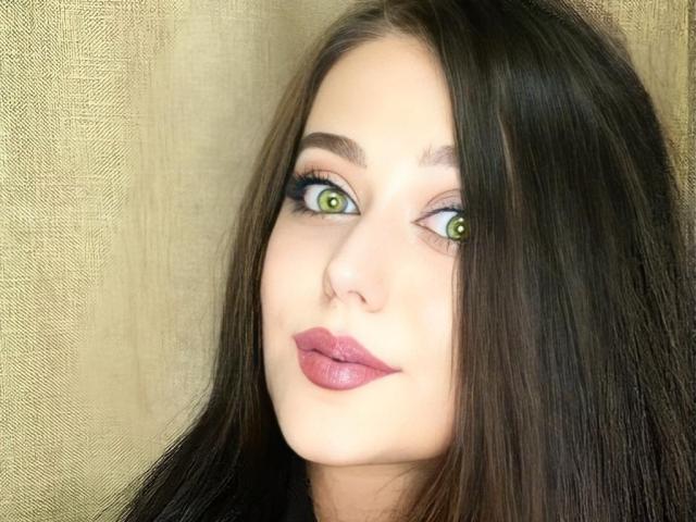 IlanShake - Sexe cam en vivo - 15361810