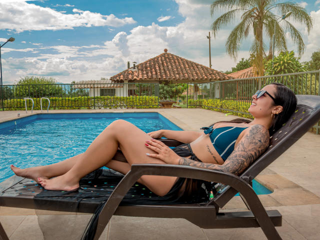 LeaMacarney - Live porn &amp; sex cam - 15365978