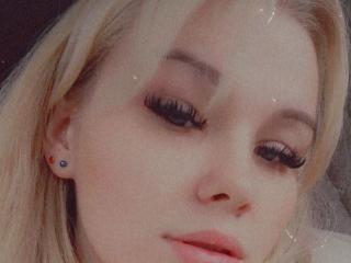 TinaDora - сексуальная веб-камера в реальном времени - 15366782