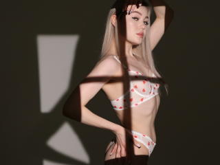 CassyElmers - פורנו בשידור חי ומצלמת סקס - 15371478