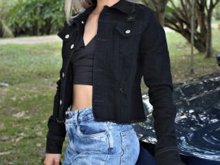 ChloeRusell - Live porn &amp; sex cam - 15375590