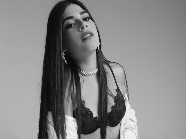 DalilaBassi - Live sex cam - 15379974