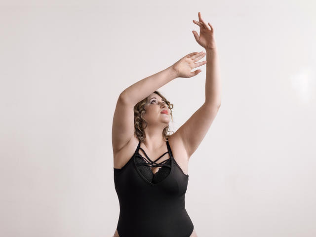 NicoleRise - сексуальная веб-камера в реальном времени - 15381470