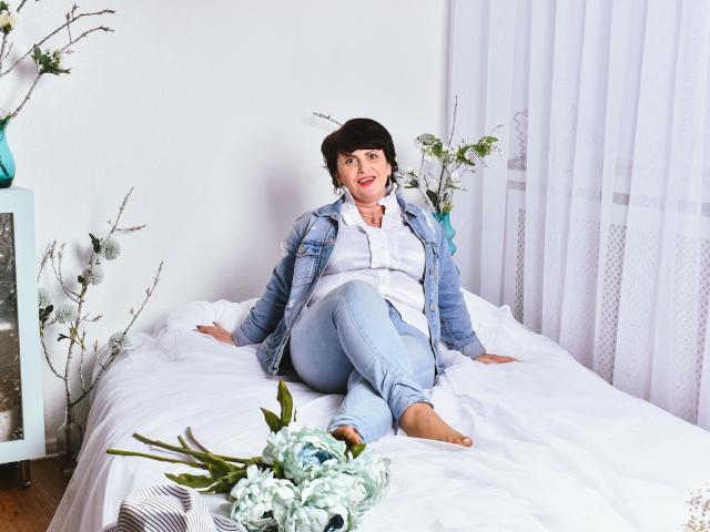 KamilaDelfi - פורנו בשידור חי ומצלמת סקס - 15388278