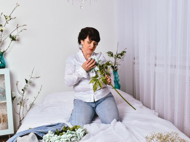 KamilaDelfi - сексуальная веб-камера в реальном времени - 15388314